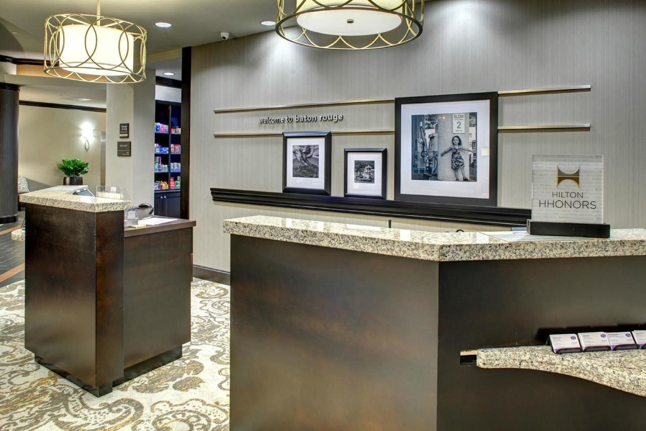 Hampton Inn & Suites Baton Rouge Downtown Exteriör bild