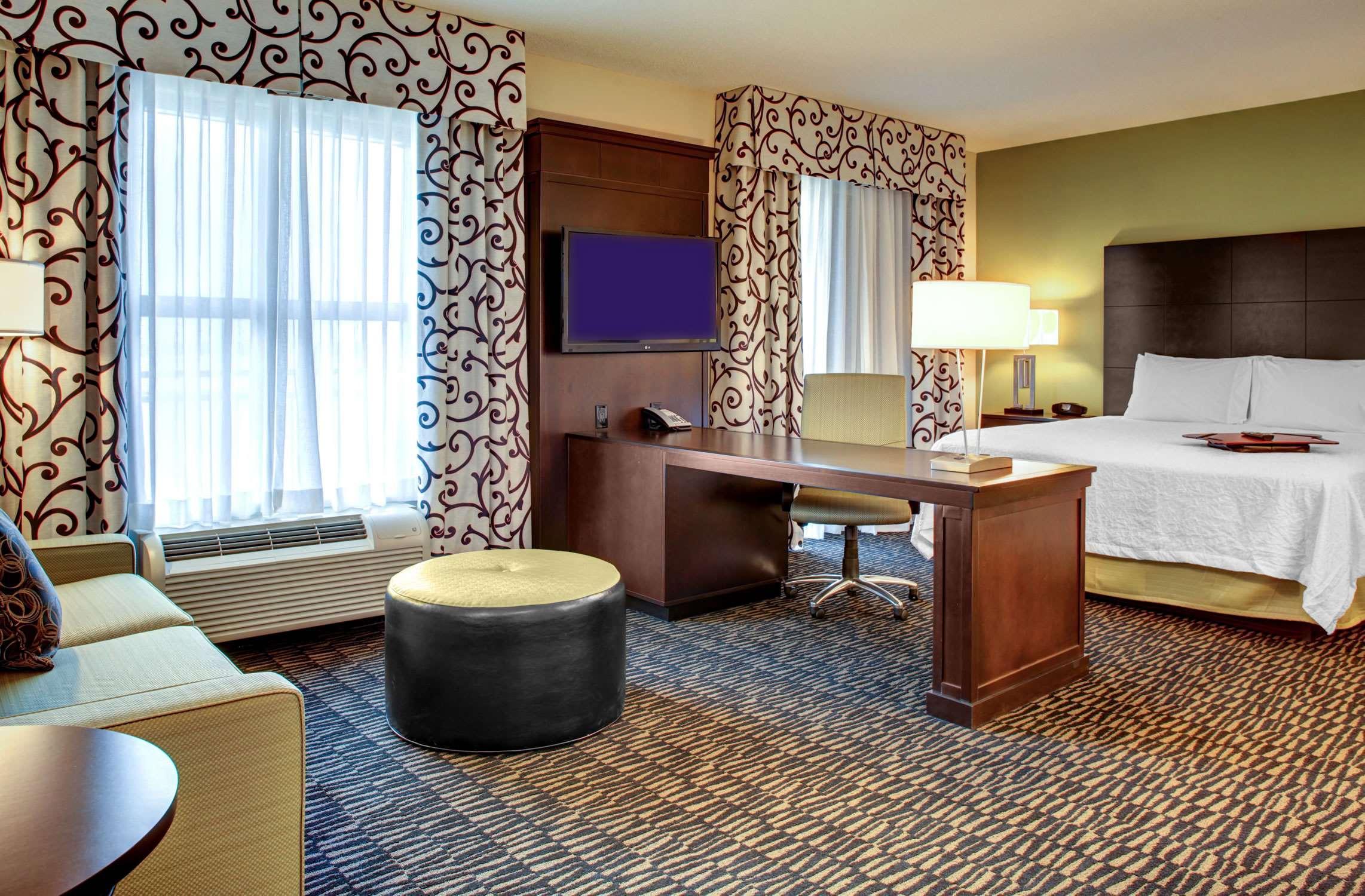 Hampton Inn & Suites Baton Rouge Downtown Exteriör bild