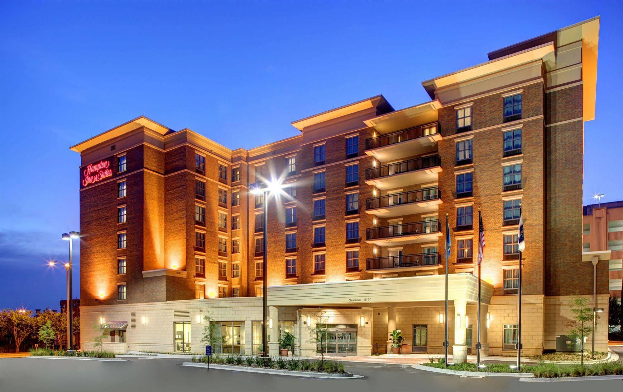 Hampton Inn & Suites Baton Rouge Downtown Exteriör bild